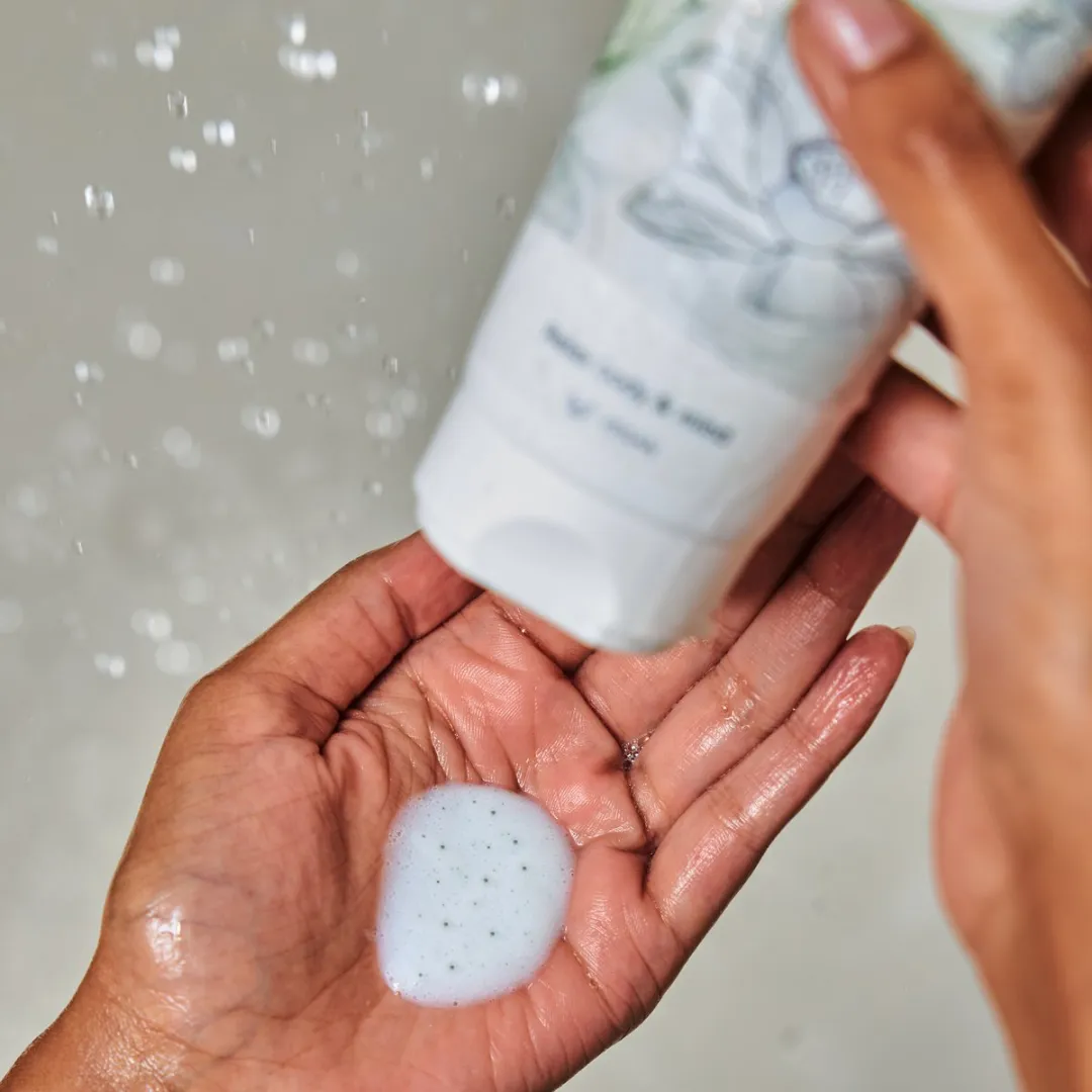 Therme Zen White Lotus Shower Scrub 200ml