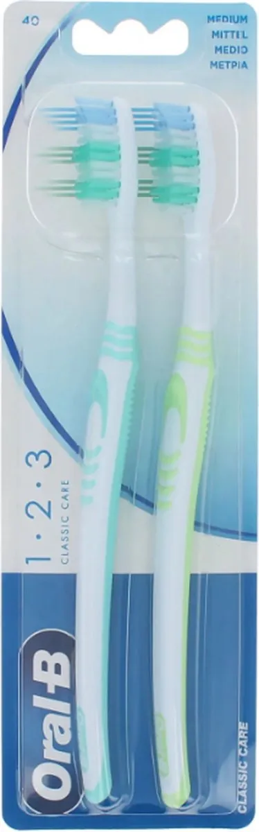 Oral-B 1.2.3 Classic Care Tandenborstels Medium
