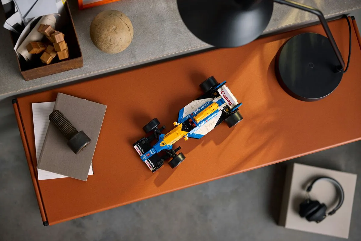 LEGO Icons Williams FW14B Nigel Mansell 10353 - 799 Stukken - Multicolor