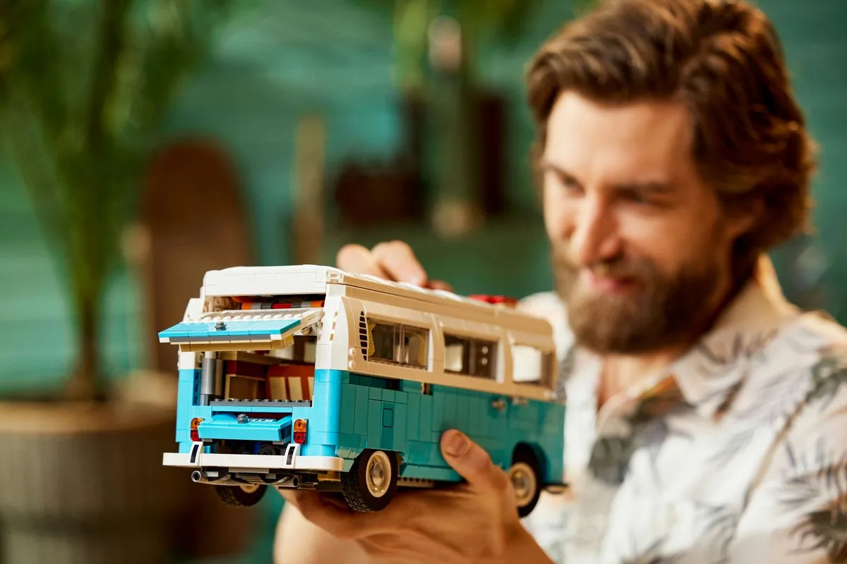 LEGO 10279 Volkswagen T2 Camper Van - 2207 Stukken