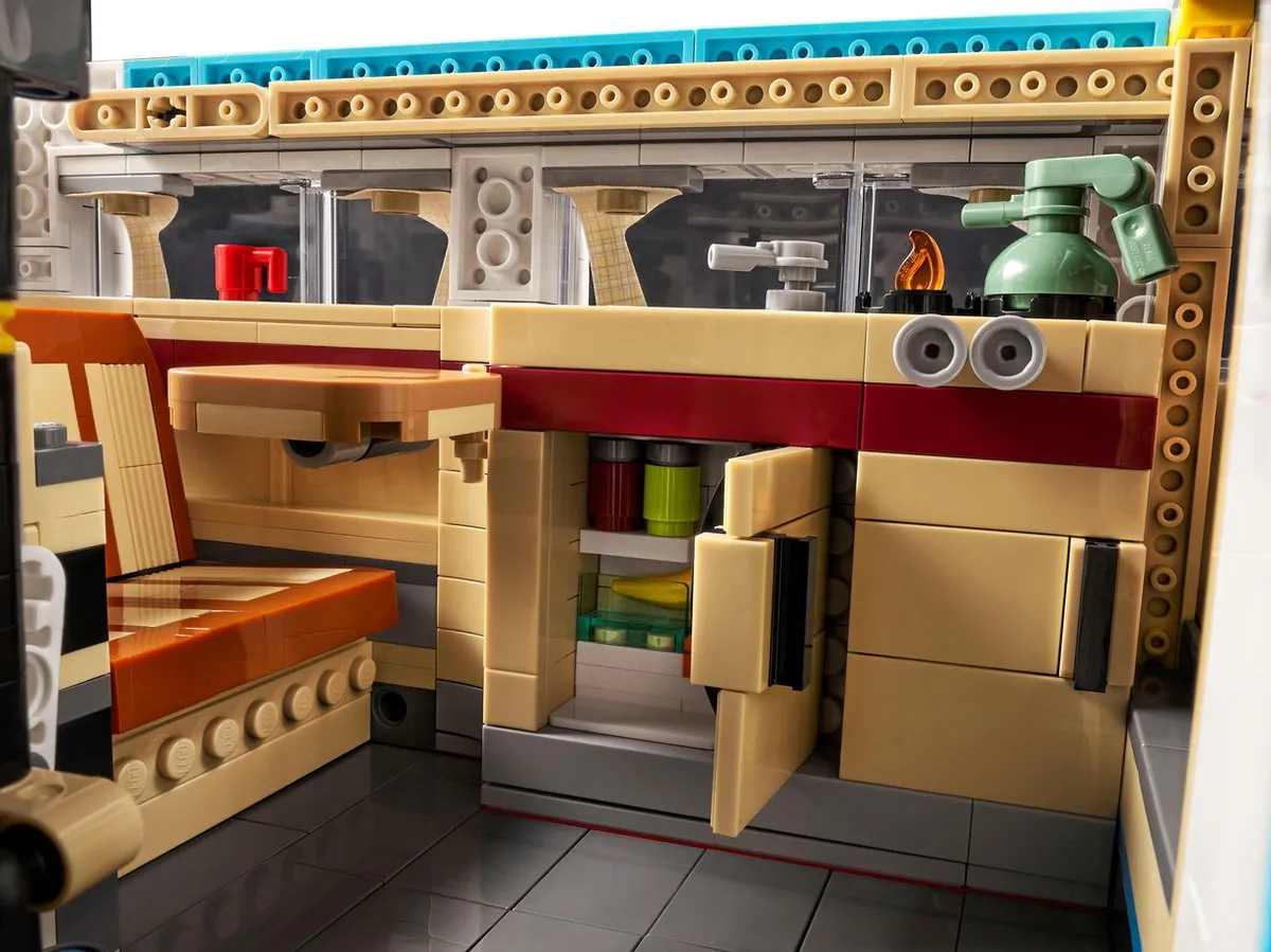 LEGO 10279 Volkswagen T2 Camper Van - 2207 Stukken