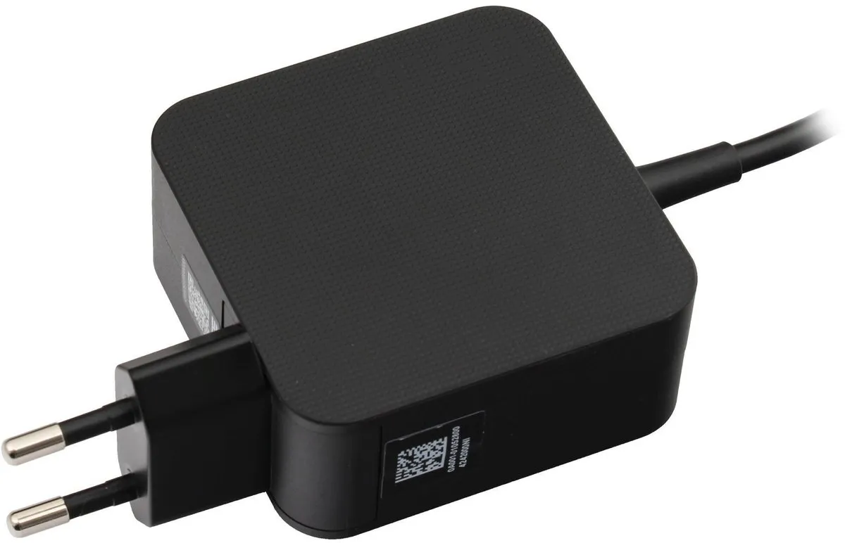 ASUS 90XB04EN-MPW0B0 USB-C Adapter 65W - Zwart