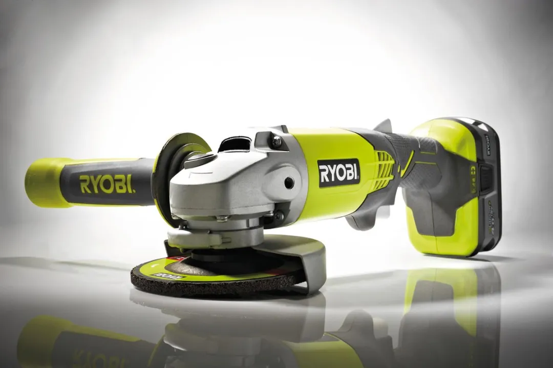 Ryobi ONE+ R18AG-140S Haakse Slijper 115mm - 18V - 4.0Ah Accu - afbeelding 4 van 6