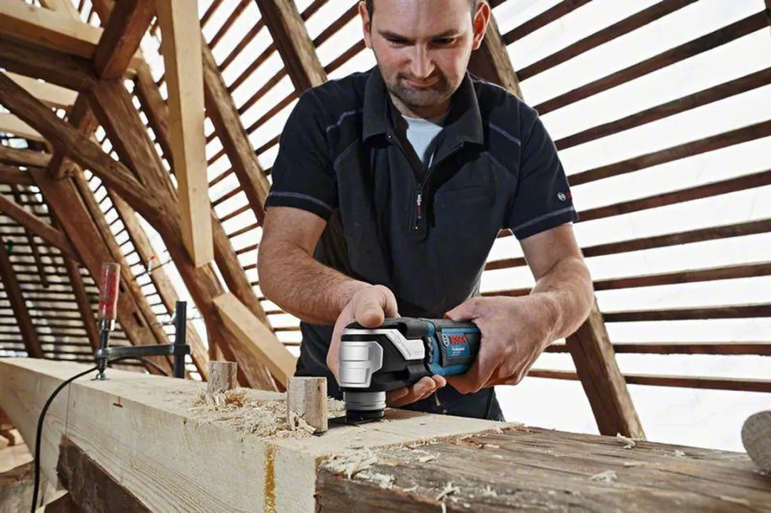 Bosch Professional GOP 55-36 Multitool - 550W - 35 Accessoires
