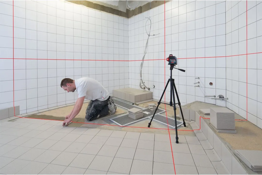 Bosch Professional GLL 3-80 Lijnlaser - 4x AA + Richtplaat + Etui