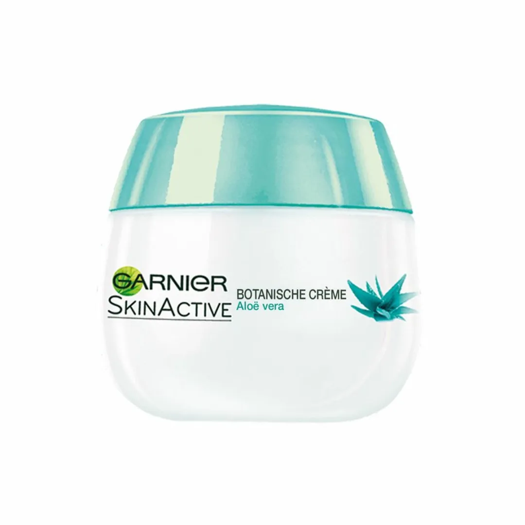 24 x Garnier - SkinActive - Botanische Dagcrème - Aloë Vera - Voor ieder Huidtype - 50 ml - Dagcrème - Aloë Vera - Natuurlijke Dagcrème - Hydraterende Dagcrème - Gevoelige Huid