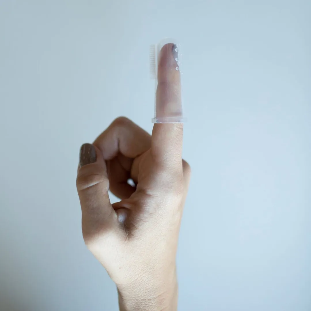 Dr. Brown's Vingertandenborstel