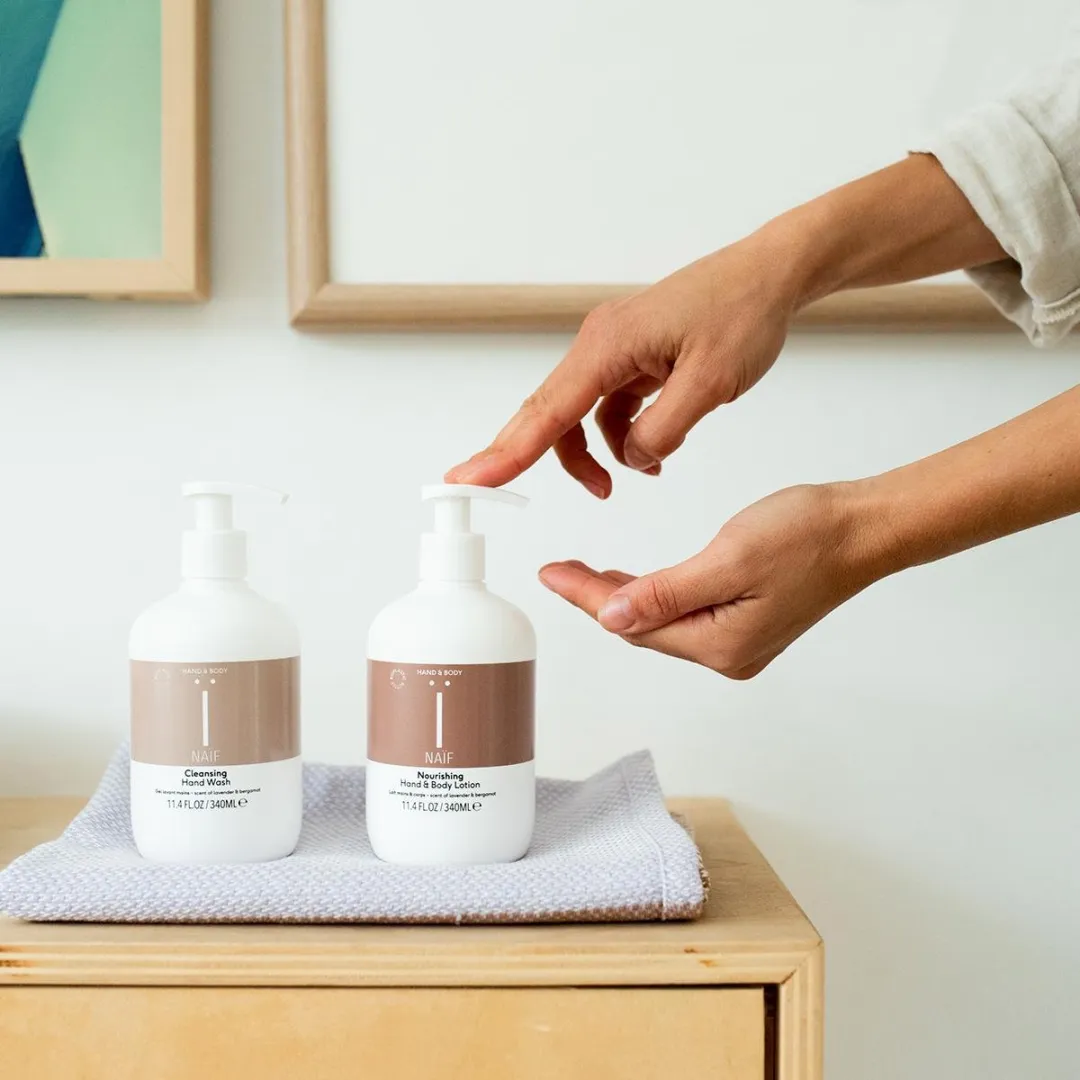 Naïf Verzorgende Hand & Body Lotion 340ml