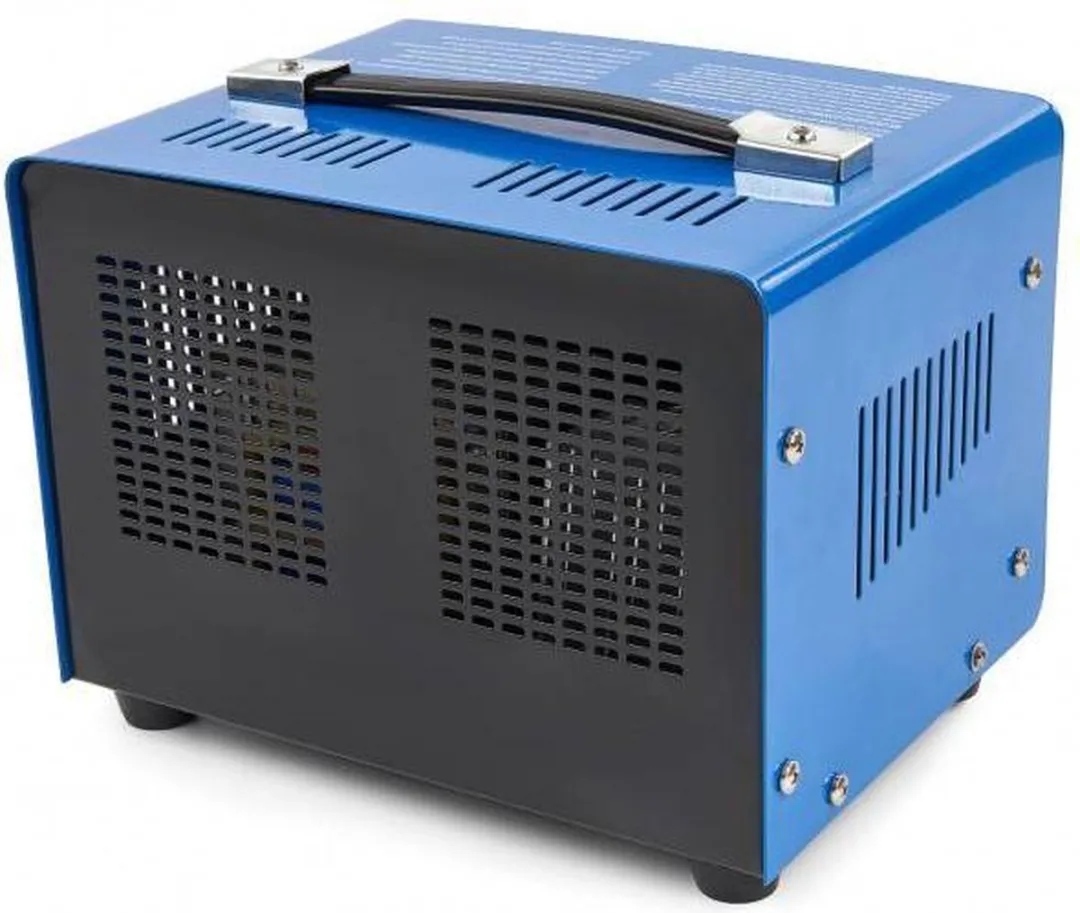 HBM Acculader 12/24V 92-210Ah