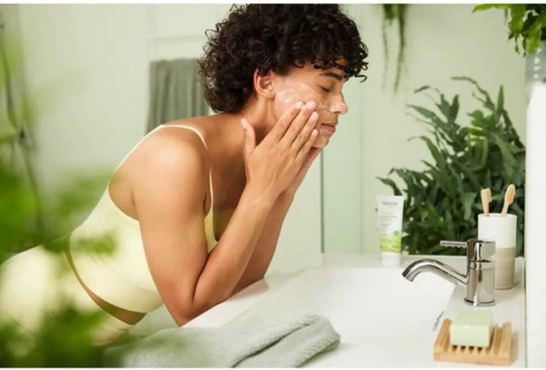 Weleda Zuiverende Reinigingsgel Wilg 100ml - afbeelding 5 van 6