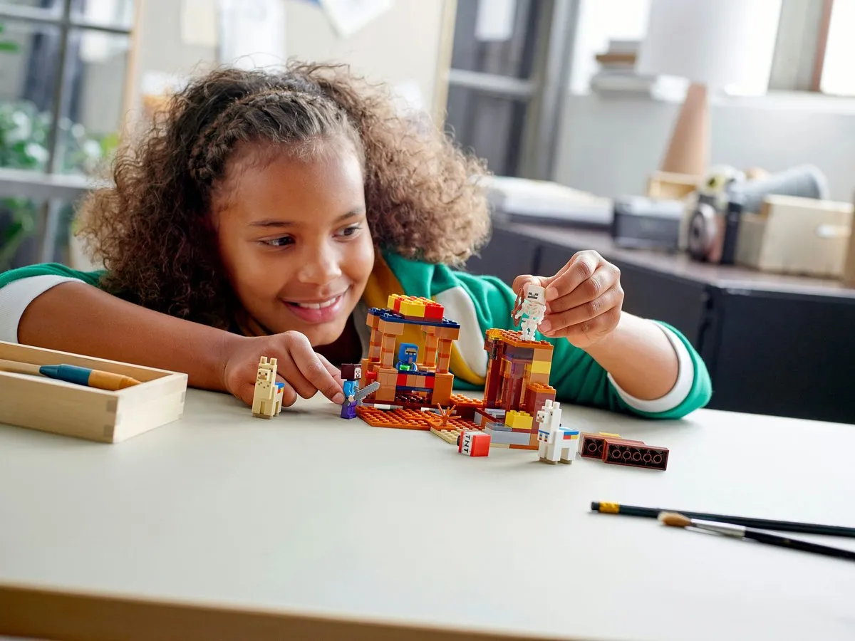 LEGO Minecraft De Handelspost 21167 - 201 Stukken - Multicolor
