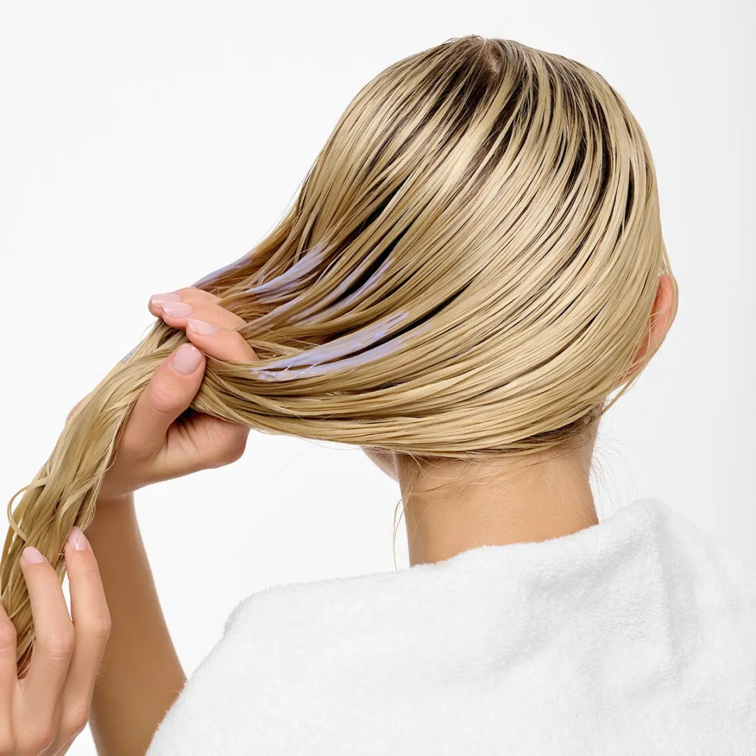Schwarzkopf BlondMe Bond Repair Conditioner 250ml - Paars