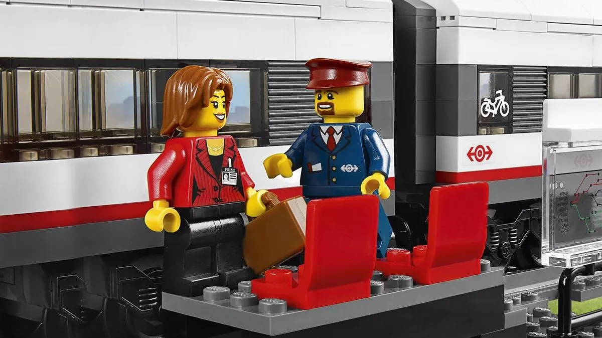LEGO City Hogesnelheidstrein 60051 - 610 Stukken