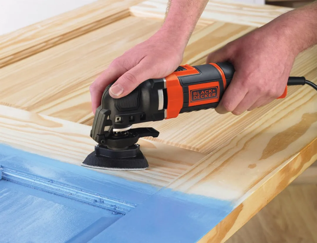 BLACK+DECKER MT300KA-QS Oscillerende Multitool 300W - afbeelding 6 van 6