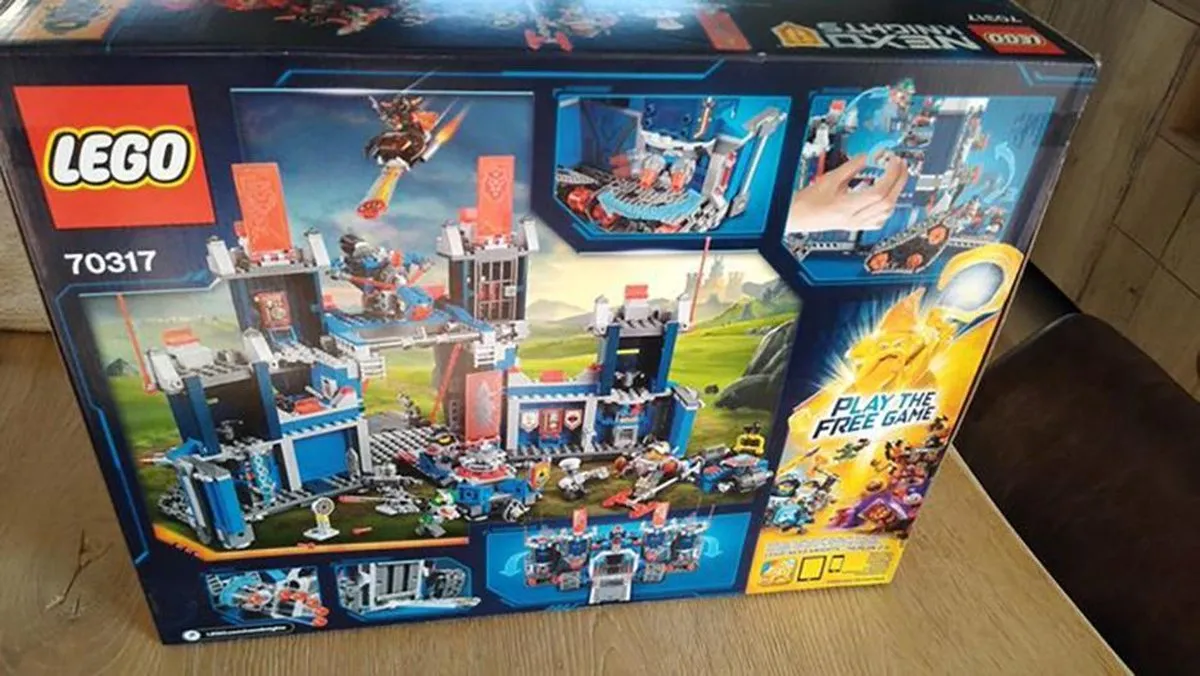 LEGO NEXO KNIGHTS Fortrex 70317 - 1140 Stukken