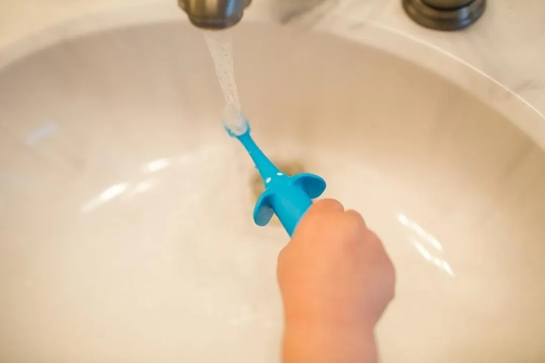 Dr. Brown's Baby's Tandenborstel - Olifant - Blauw