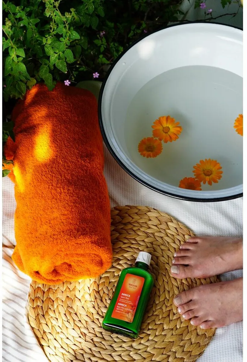 Weleda Arnica Sport Badmelk Rozemarijn & Lavendel 200ml