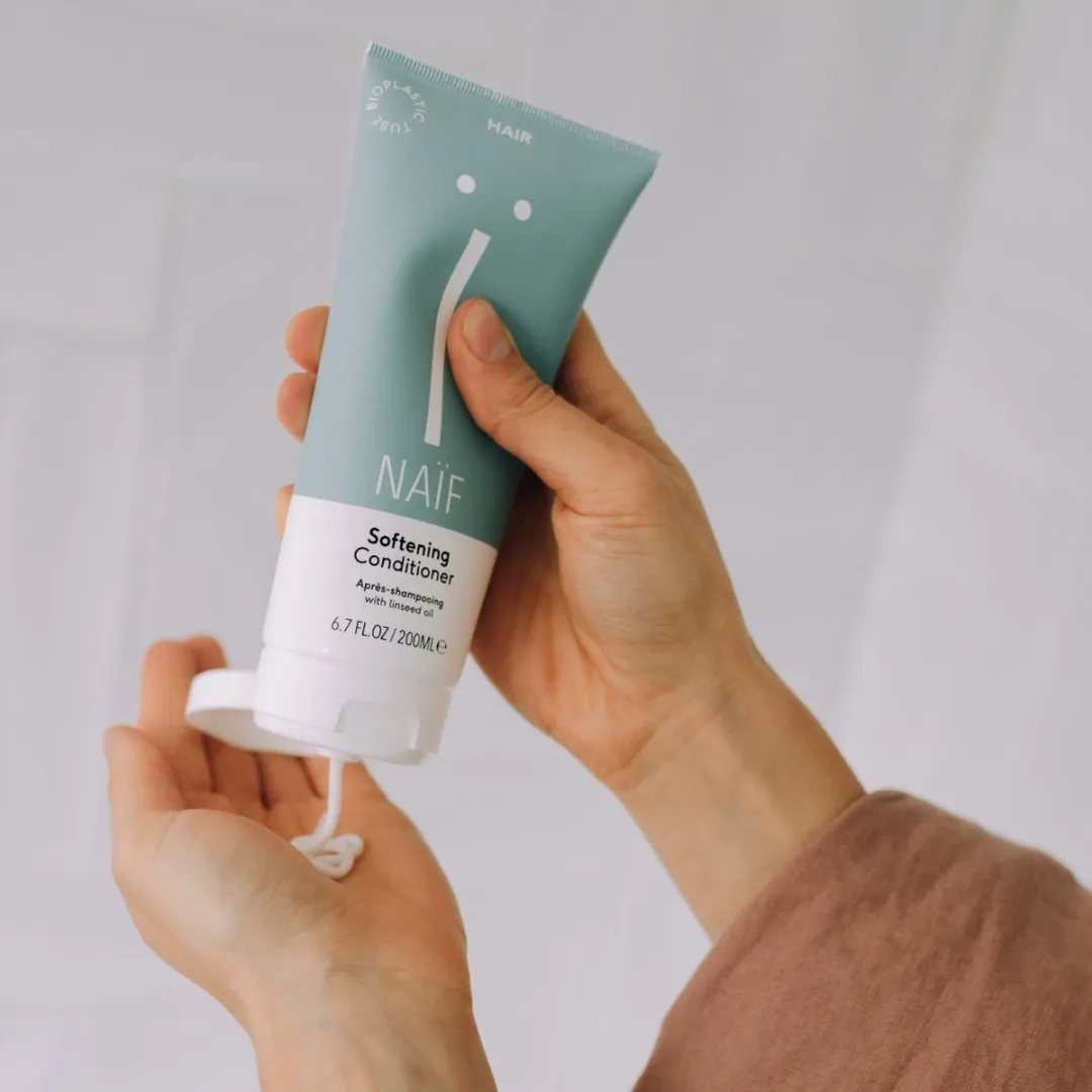 Naïf Herstellende Conditioner 200ml