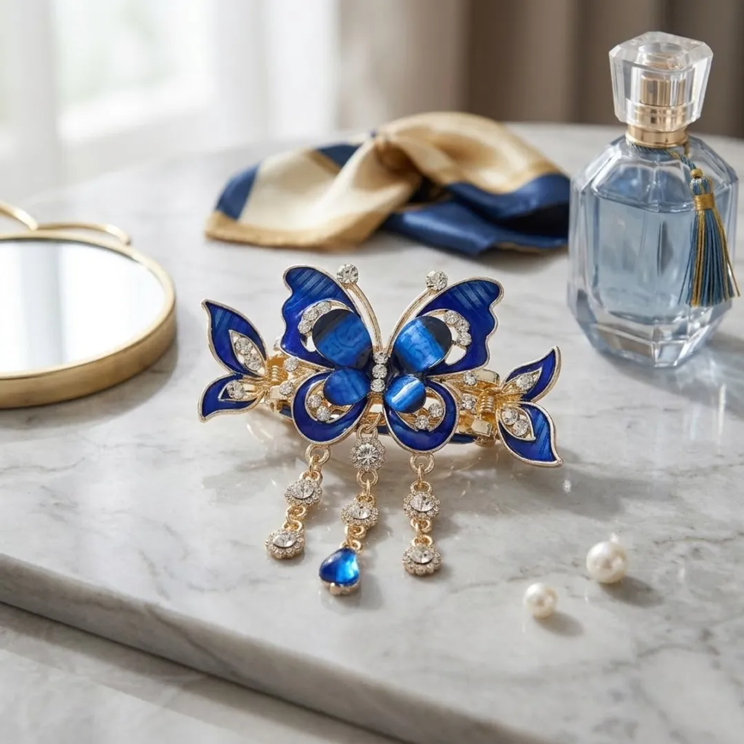 NuveX Vlinder Haarclip Blauw - Glanzende Strass met Kettingen
