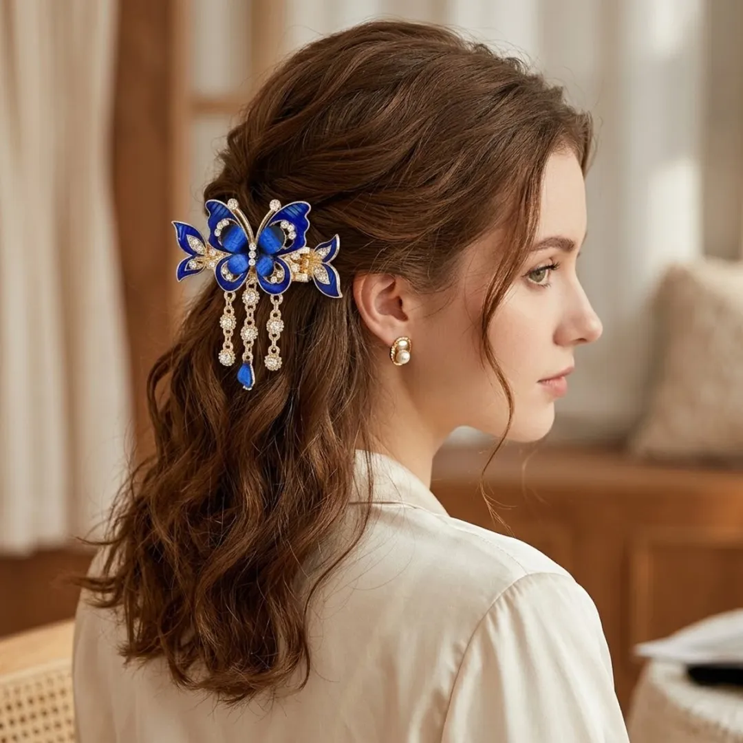 NuveX Vlinder Haarclip Blauw - Glanzende Strass met Kettingen