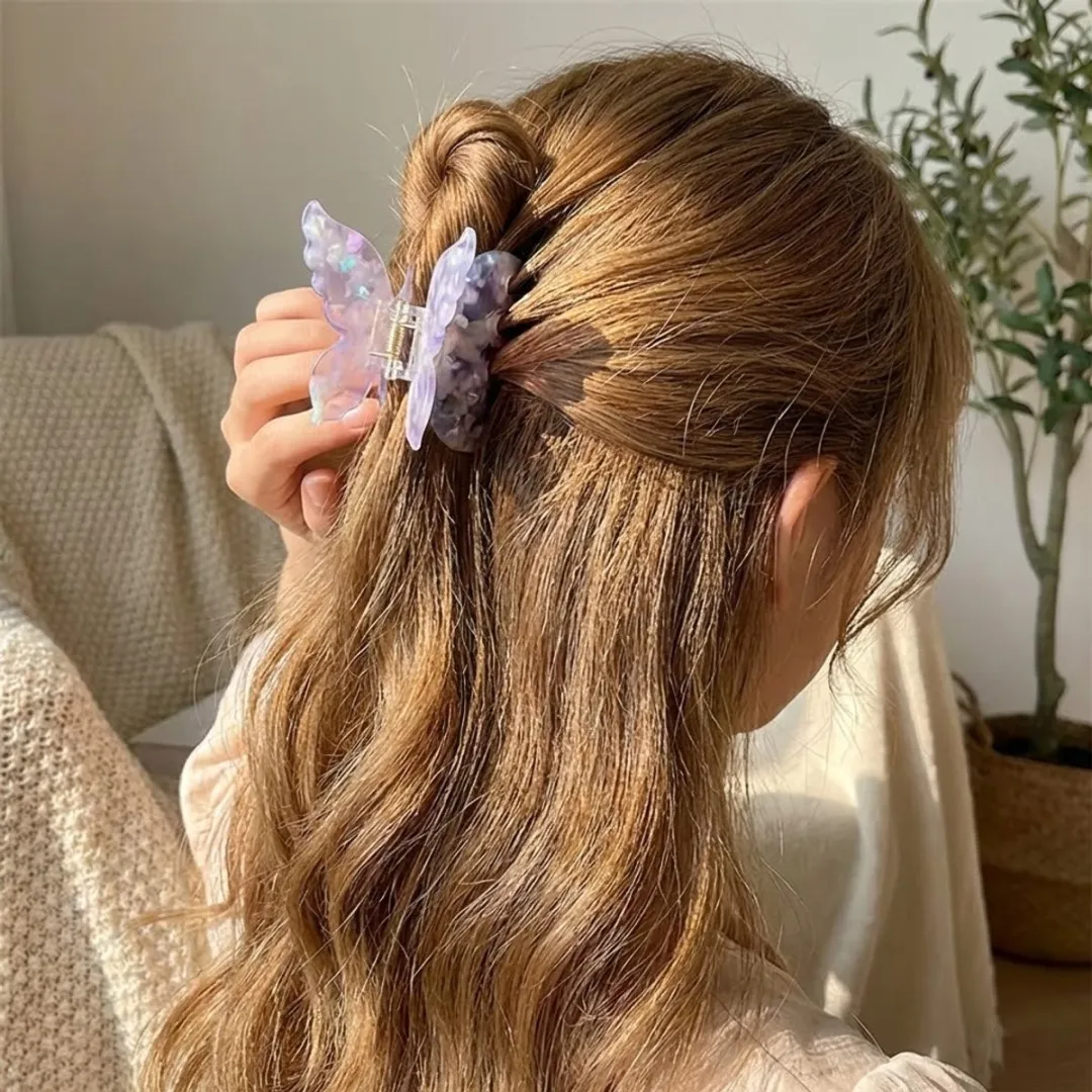 NuveX Lila Parelmoer Vlinder Haarclip - Kunststof