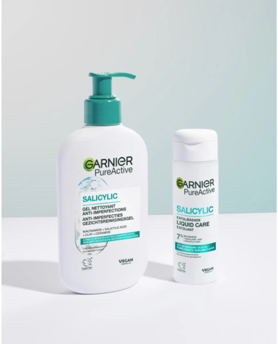 Garnier Pure Active Hydraterende Gezichtsreiniger 250ml - 10 Stuks