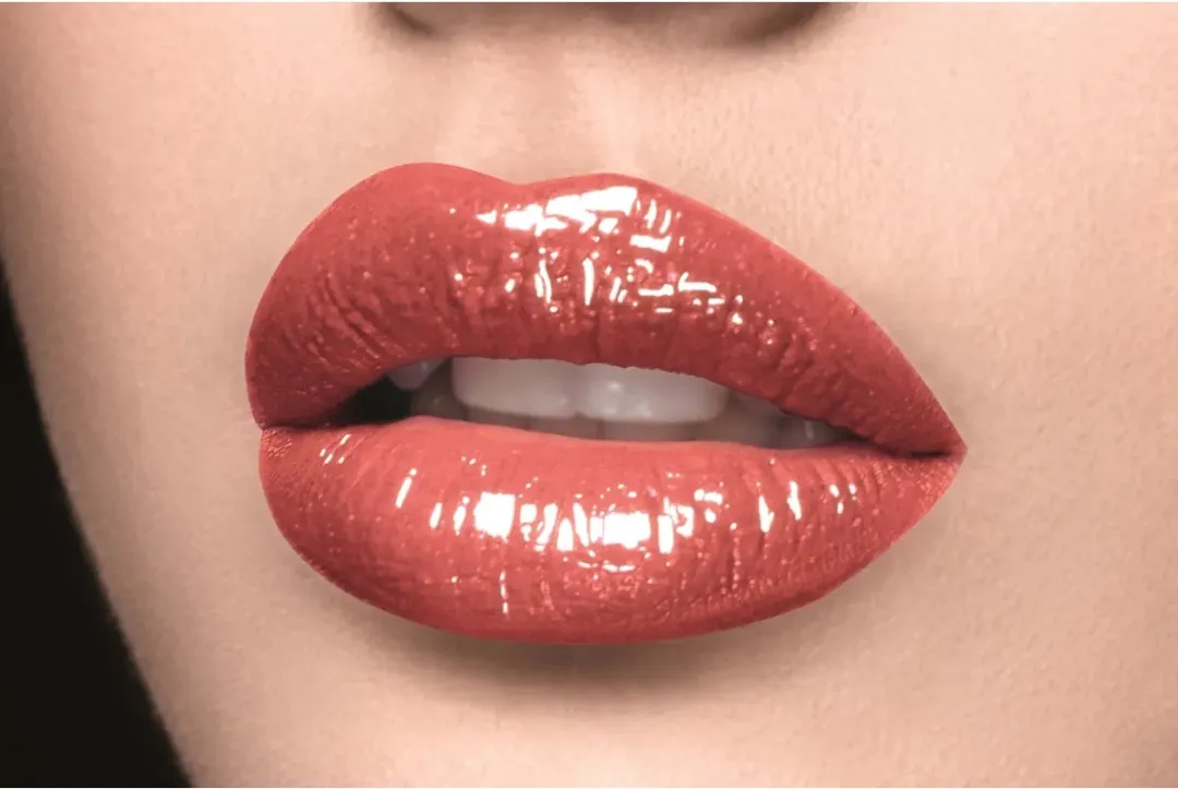 Schwarzkopf By Terry Lip Expert Shine 9 Peachy Guilt - 3g