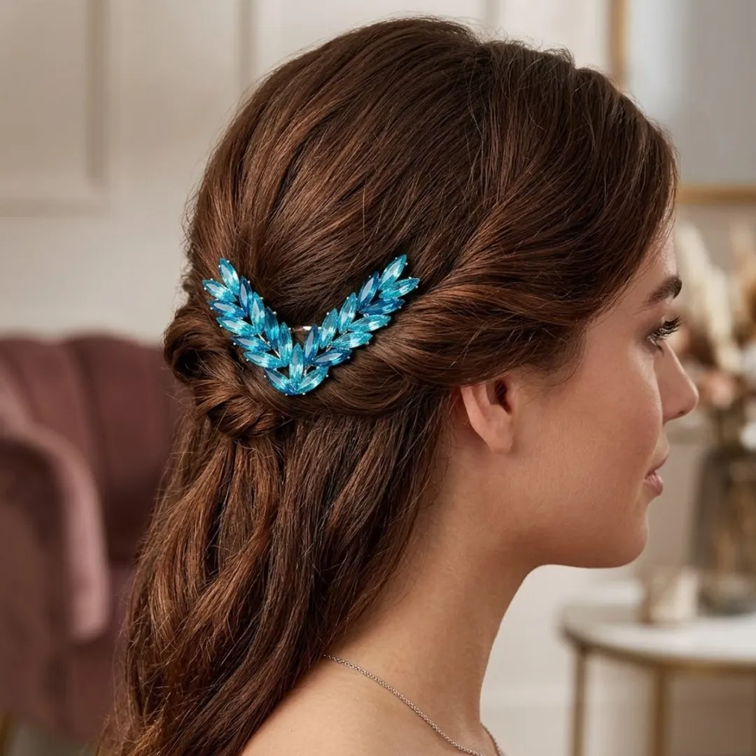 NuveX Turquoise Haarspeld met Kristal Look - V-vormig
