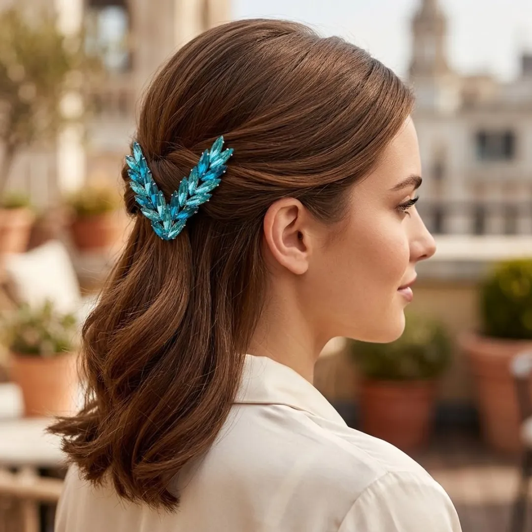 NuveX Turquoise Haarspeld met Kristal Look - V-vormig