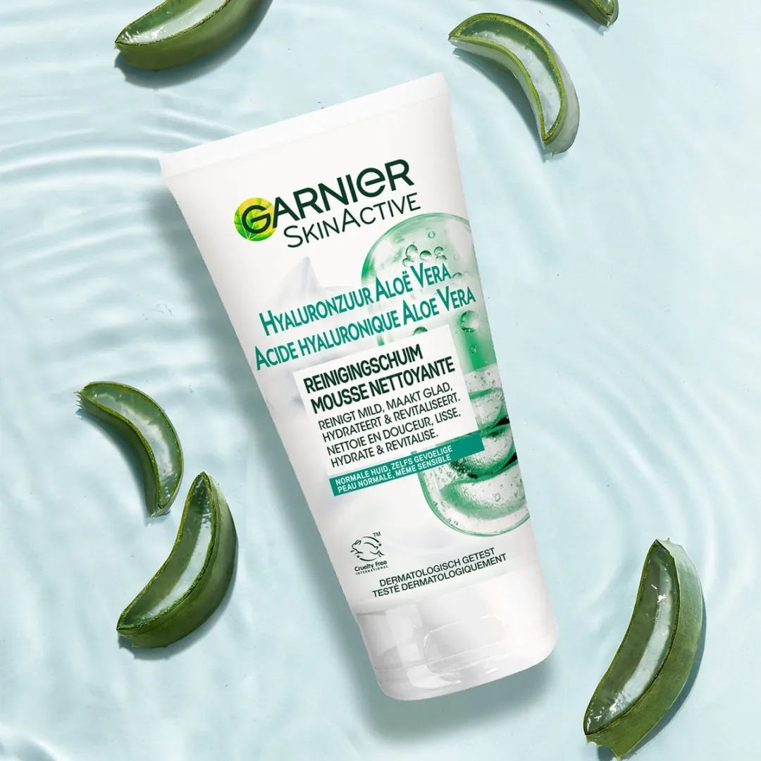 Garnier SkinActive Hyaluronzuur Gezichtsreinigingsschuim 150ml
