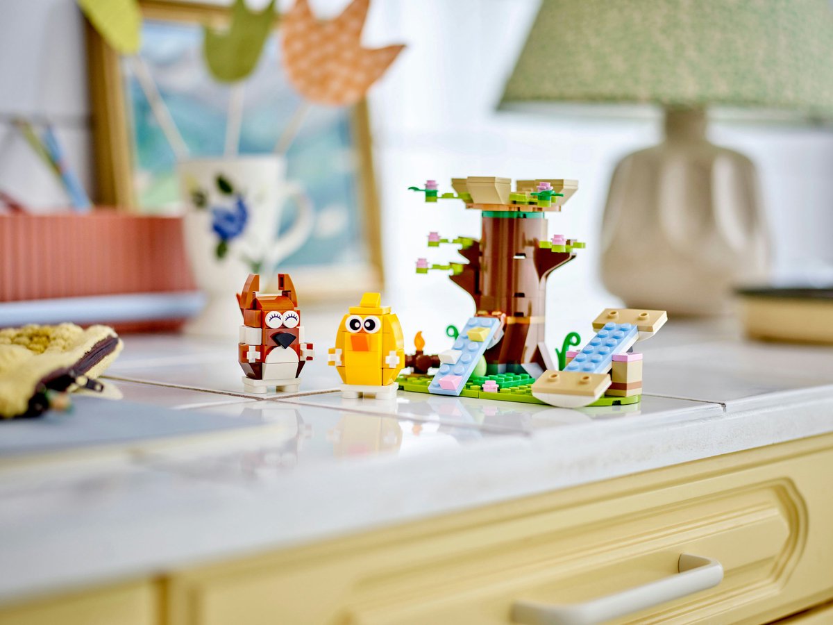 LEGO Classic Dierenspeeltuin in de lente - 40709