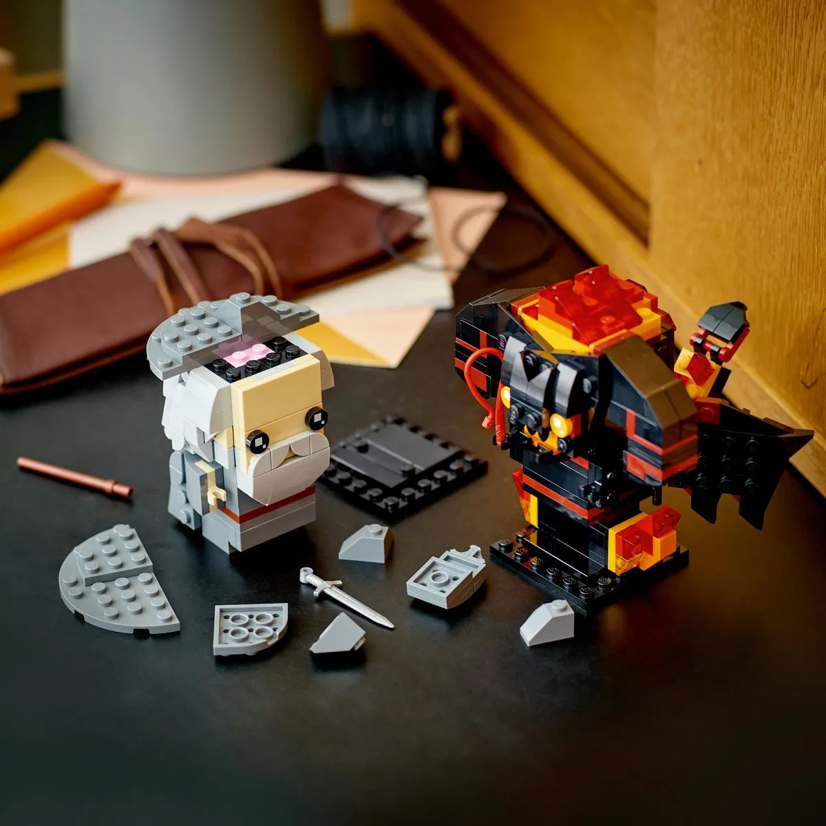 LEGO Lord of the Rings Brickheadz 40631 Balrog & Gandalf - 348 Stukken - Meerkleurig
