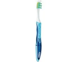 Oral-B Pro-Expert Pulsar 35 Tandenborstel - Blank