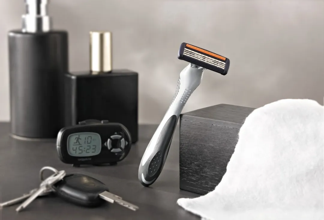 Bic Flex 4 Heren Scheermesjes 5 Bladen - 3 Stuks - Zwart