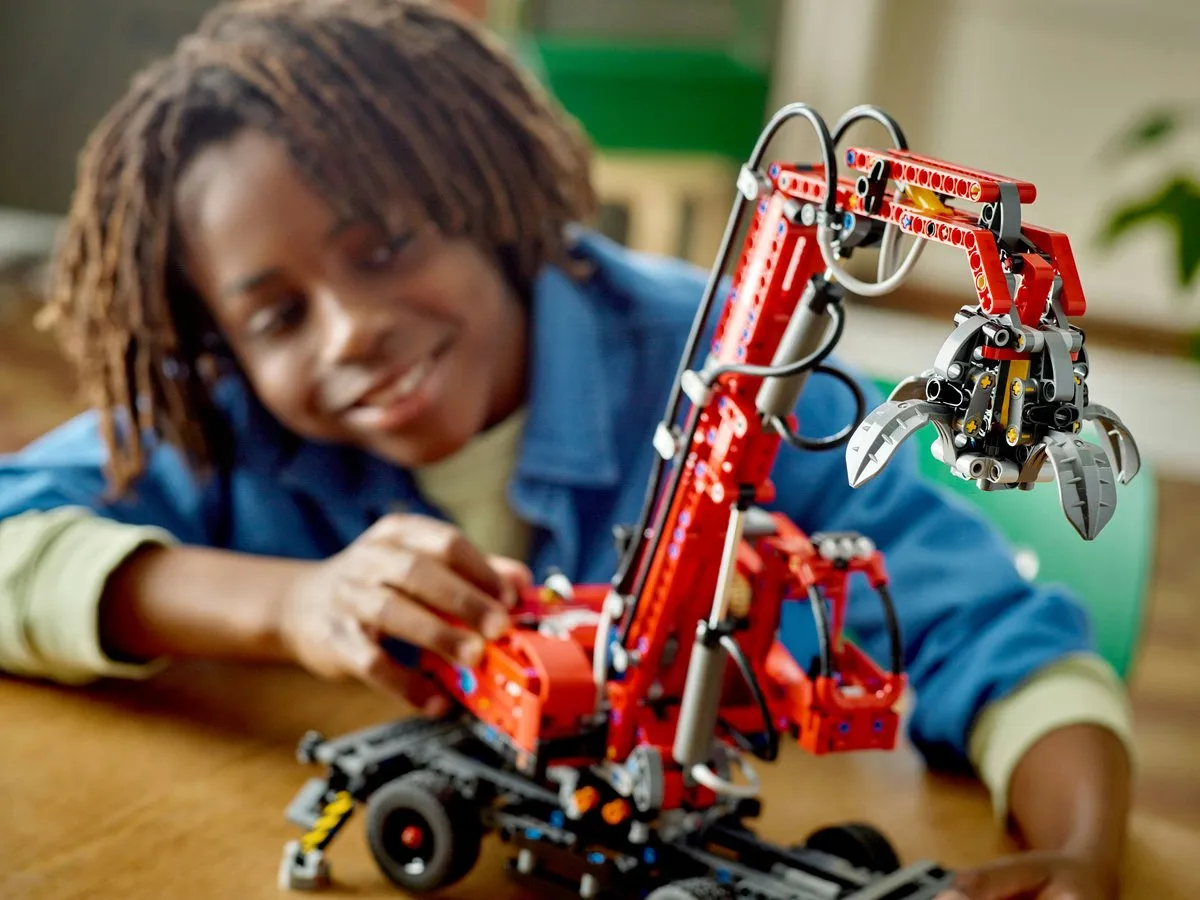 LEGO Technic Overslagkraan 42144