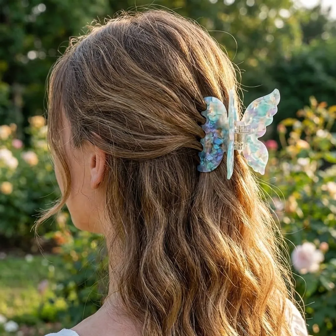 NuveX Turquoise Parelmoer Vlinder Haarclip - Kunststof