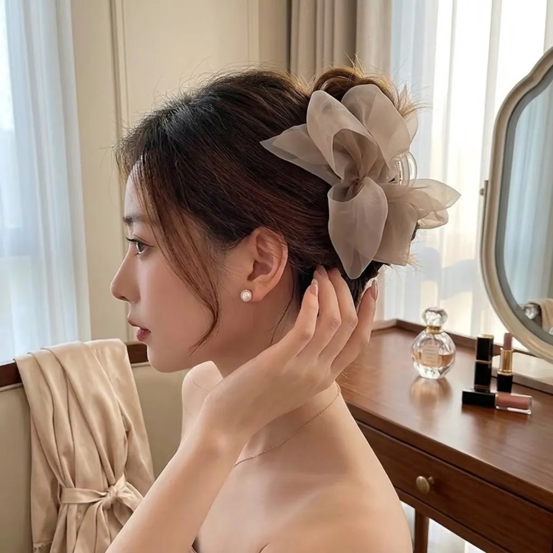 NuveX Beige Strik Haarclip - Grote Chiffon Strik