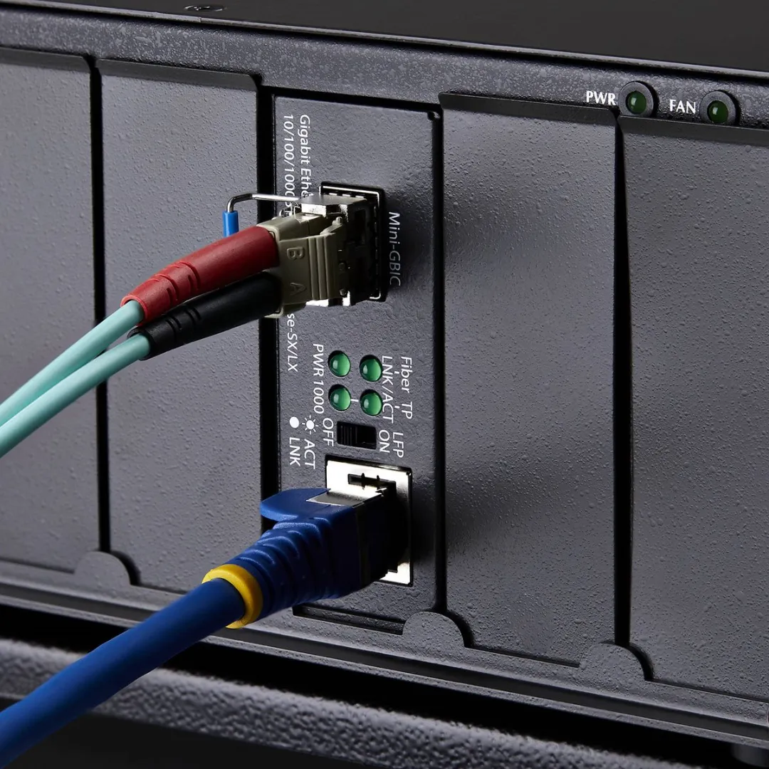 Startech MCM1110SMLC20 SFP Vezelmodule - 2000 Mbit/s - afbeelding 3 van 6