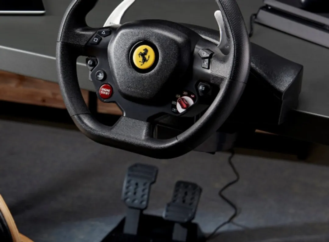 Thrustmaster T80 Ferrari 488 GTB Racestuur - PS5/PS4/PC