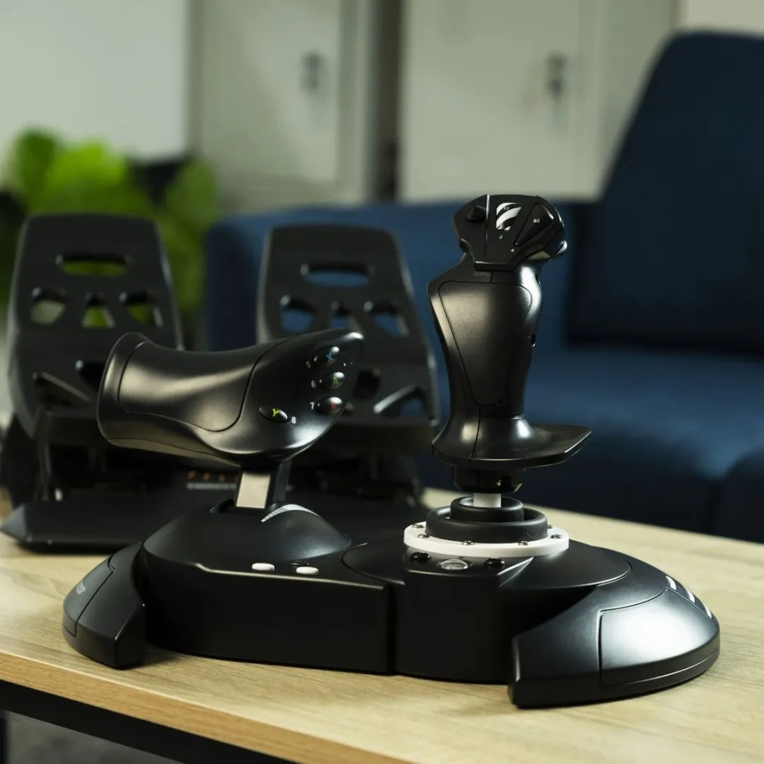 Thrustmaster T.Flight Full Kit X HOTAS - Joystick & Pedalen - 14 Knoppen