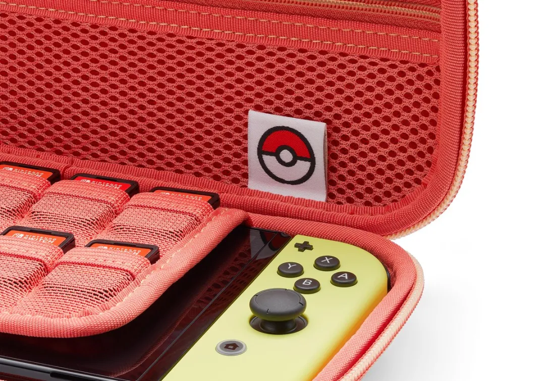 POWERA Beschermhoes Nintendo Switch Charizard Bloesem - Meerkleurig