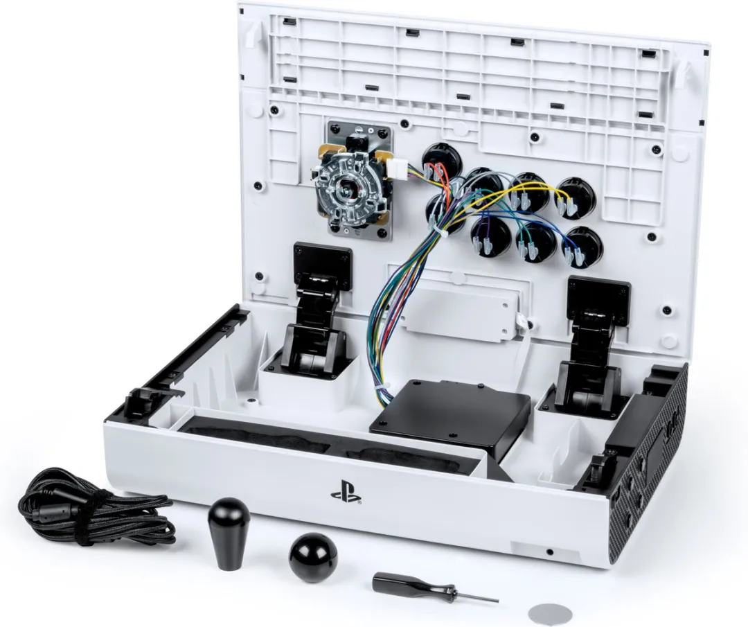 Nacon Daija Arcade Stick PS5/PS4 - 18 Knoppen Wit