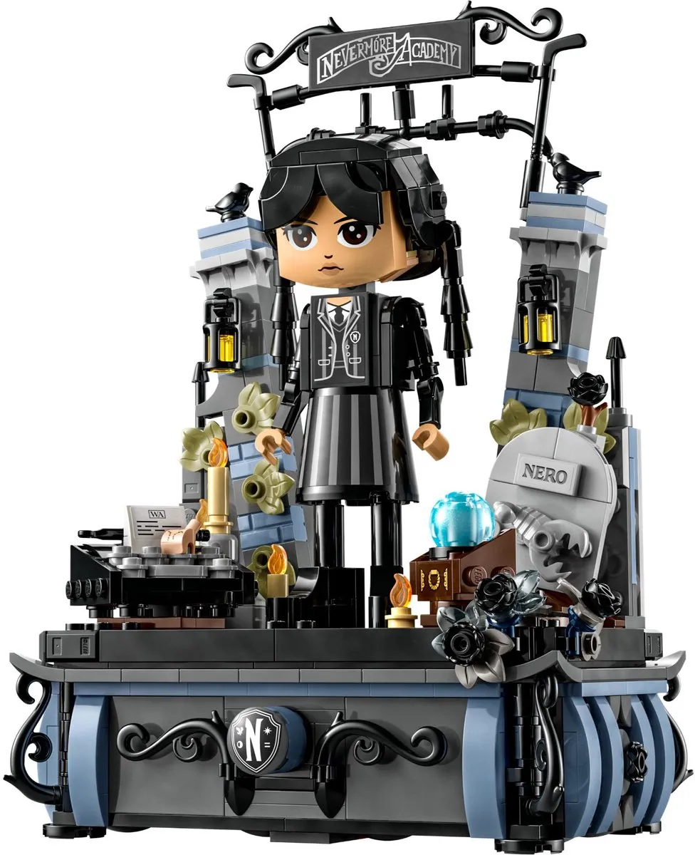 LEGO Wednesday Addams Figuur 76780 - 702 Stukken - afbeelding 6 van 6