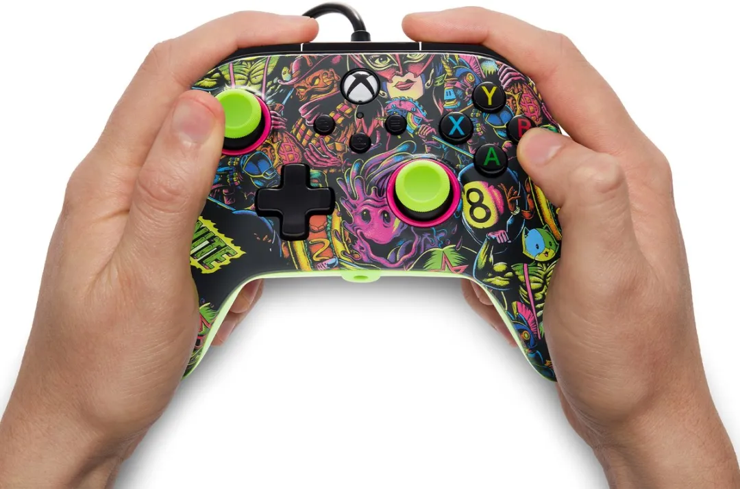 PowerA Advantage XBGP0438-01 Bedrade Controller - Fortnite Glow - afbeelding 6 van 6