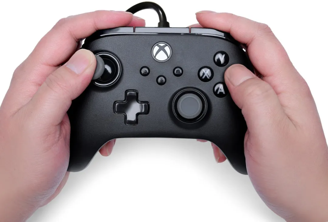 PowerA Advantage Plus Bedrade Controller voor Xbox Series X|S - Zwart