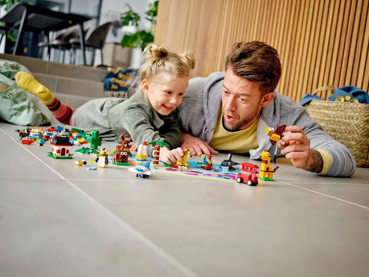 LEGO Classic Rond de Wereld 11015 - 950 Stukken - Multikleur
