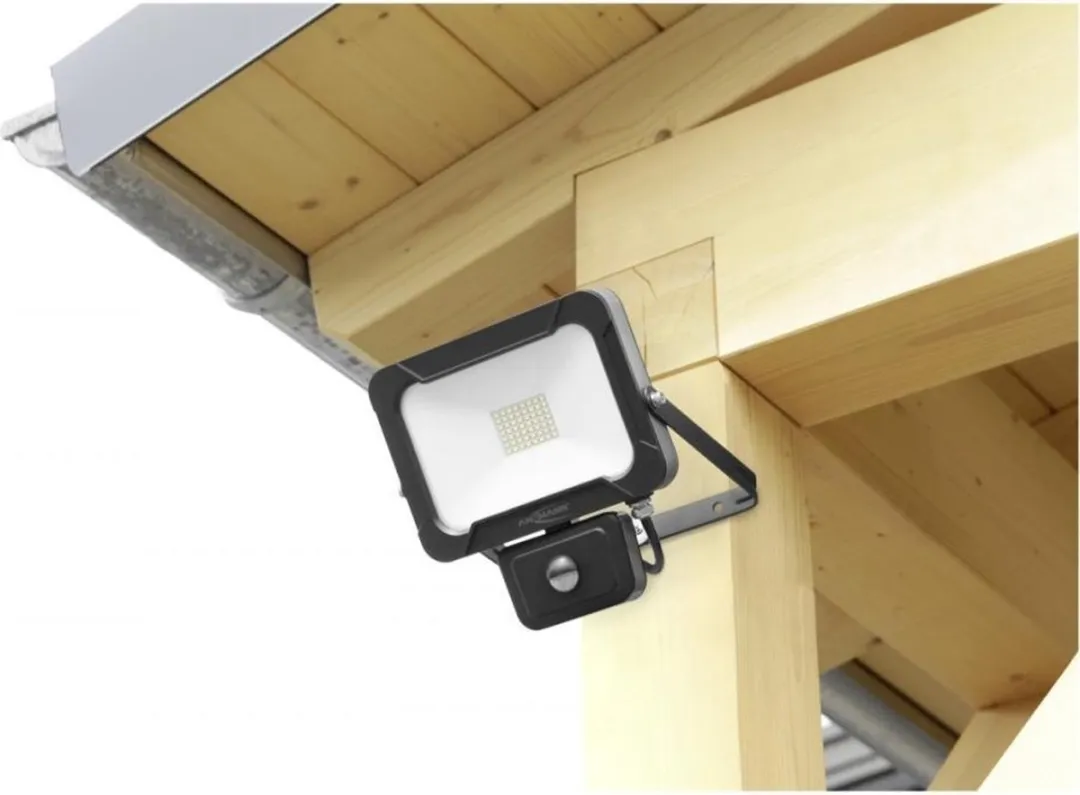 Ansmann Floodlight Sensor 30W - Wit 5000K - Zwart - afbeelding 6 van 6