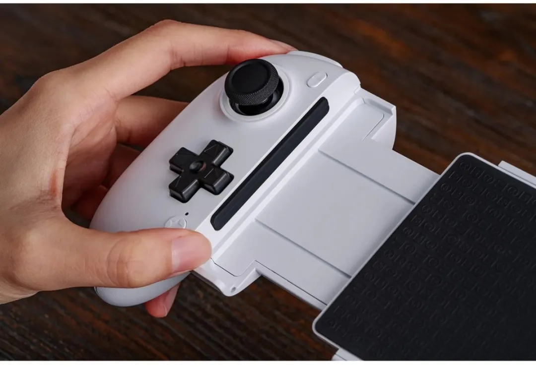 8Bitdo Ultimate Mobile Gaming Controller RET00490 - Wit