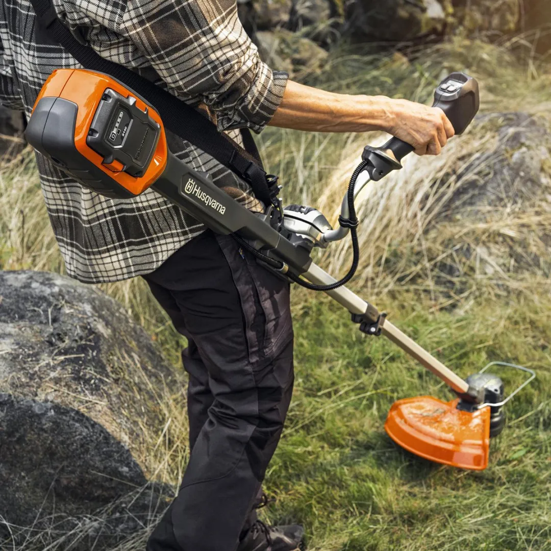 Husqvarna 220iR Accu Trimmer 36V - 36cm Snijbreedte - afbeelding 6 van 6
