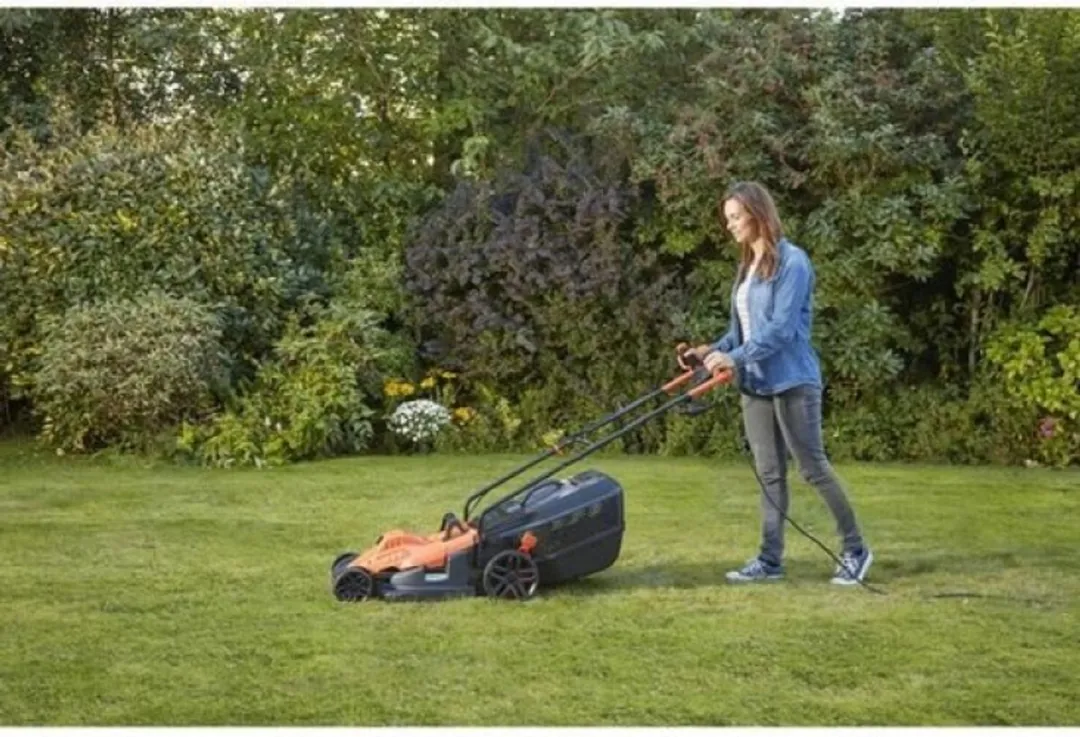 BLACK+DECKER BEMW481BH Grasmaaier 1800W - 42cm